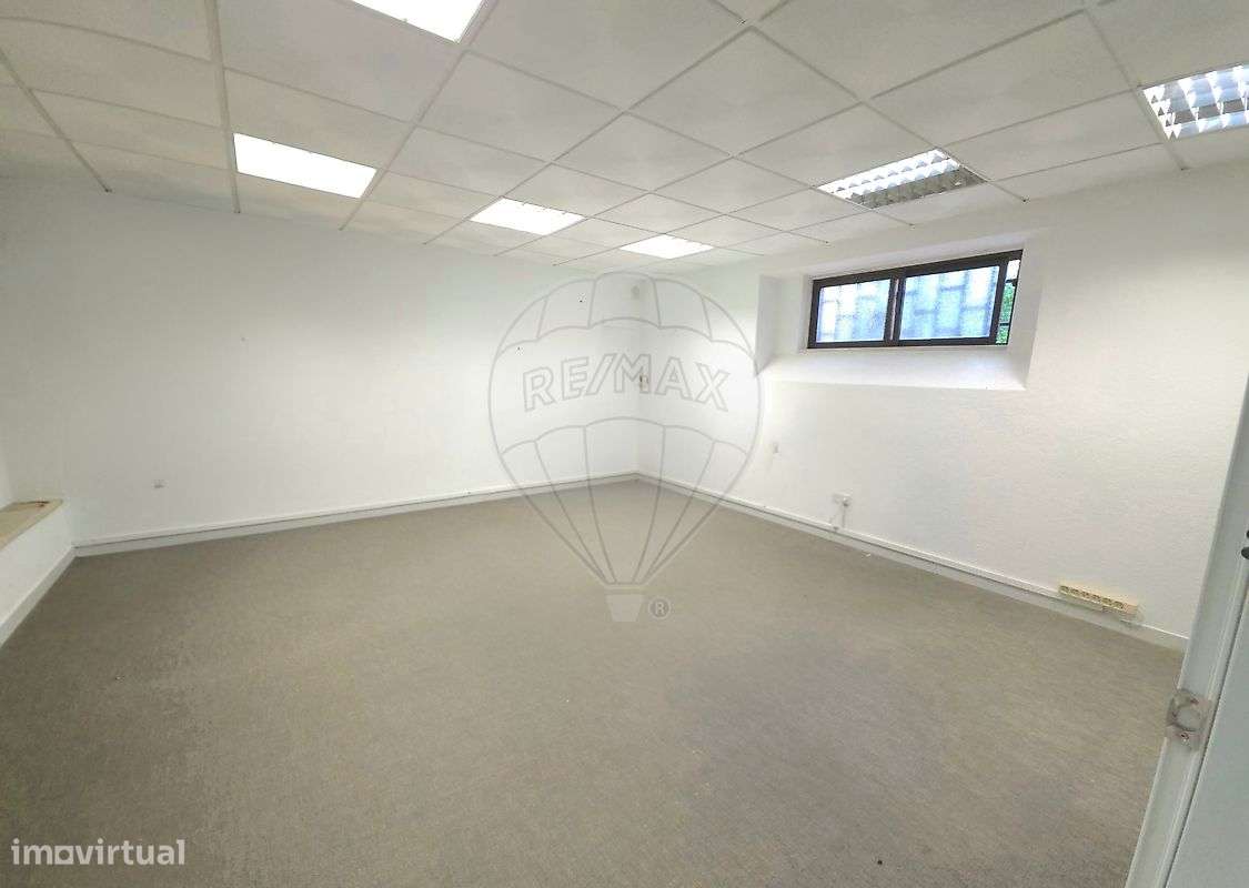 Escritório  para arrendamento - Grande imagem: 4/8