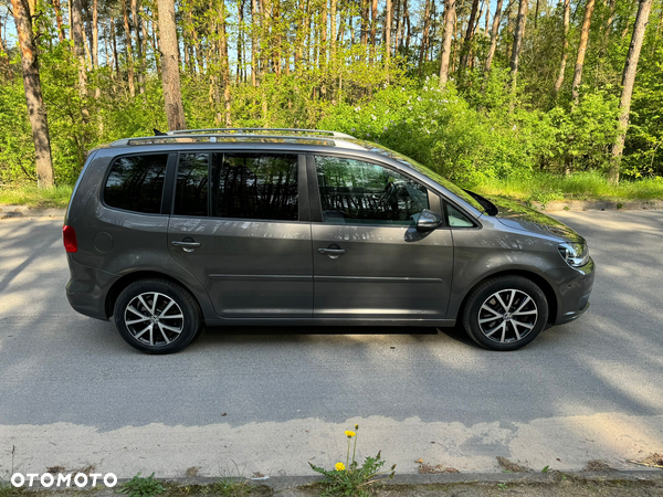 Volkswagen Touran 2.0 TDI DSG United - 4