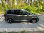 Volkswagen Touran 2.0 TDI DSG United - 4