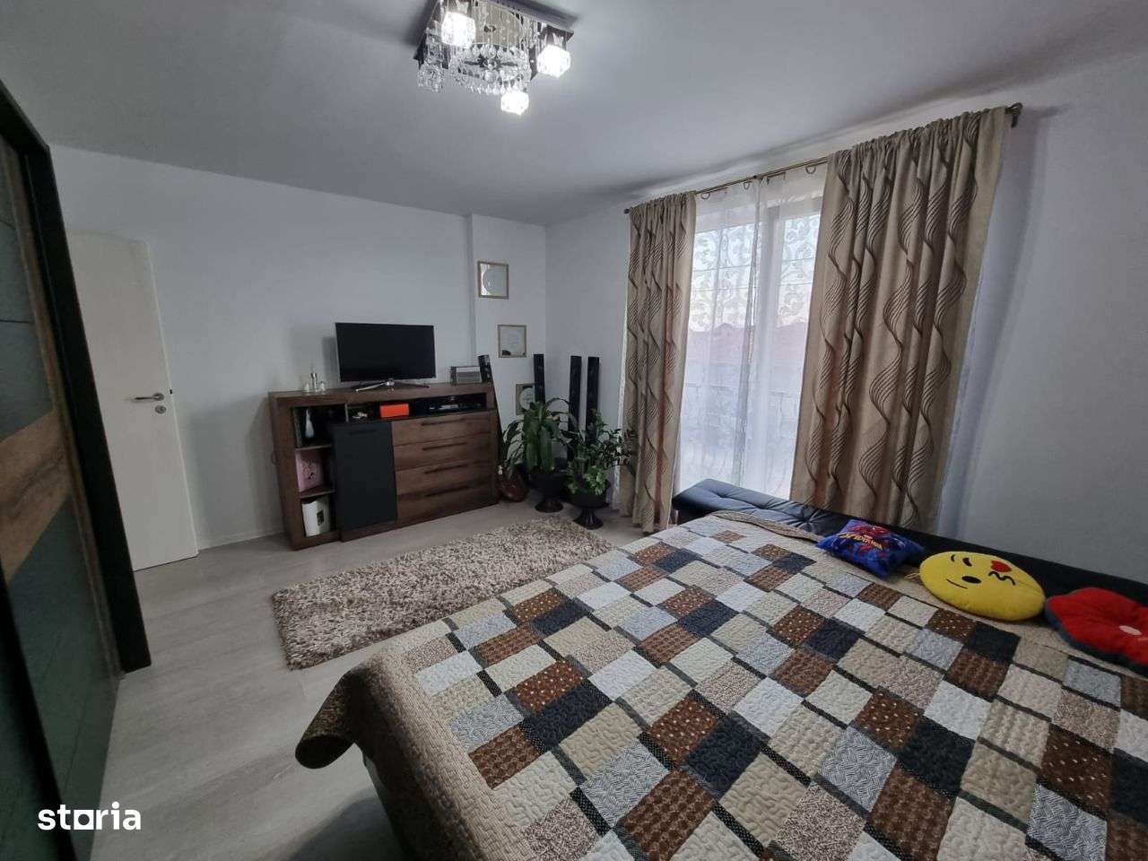 Duplex Mobilat și Utilat Complet în Cartierul Serena, Moșnita - Imagine principală: 4/17