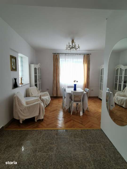 Casa individuala, complet renovata, pe Valea Draganului!-15