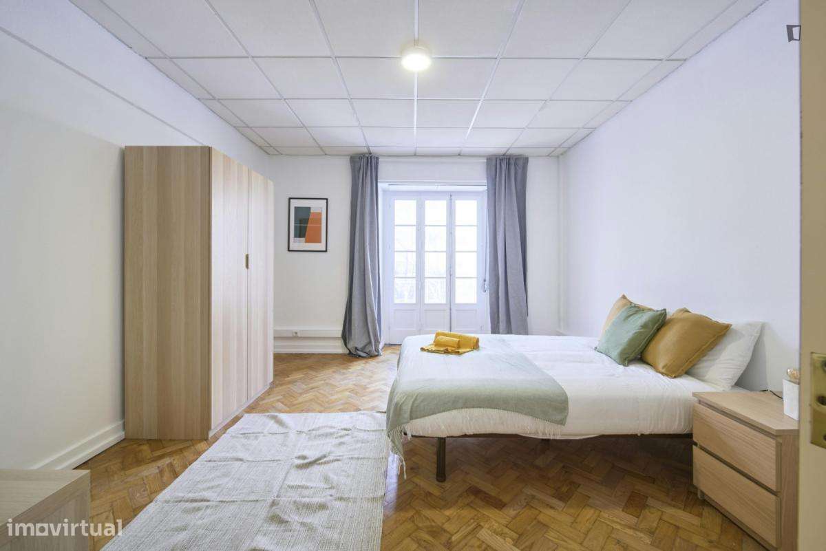 Quarto - localizado em Avenida da Liberdade Lisbon - Grande imagem: 4/7