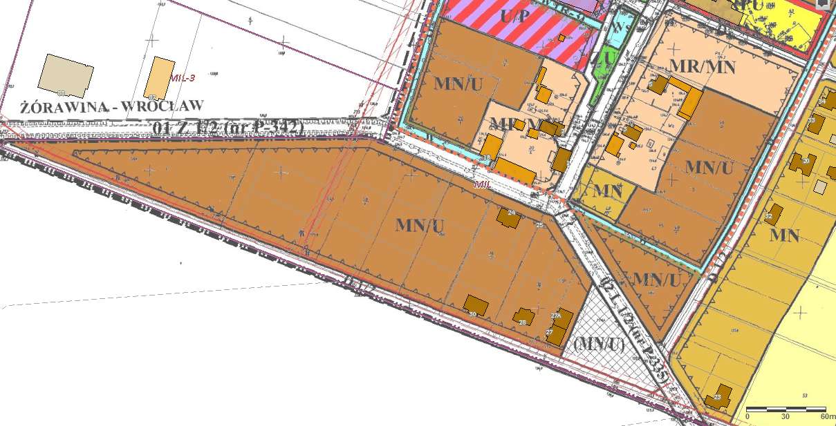 Działka budowlana 1200 m² z dostępem do mediów-8