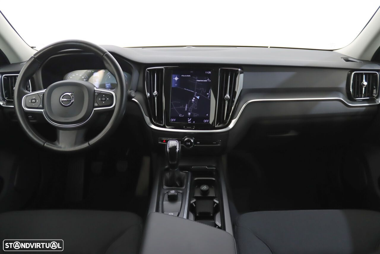 Volvo V60 2.0 D3 Momentum - 7