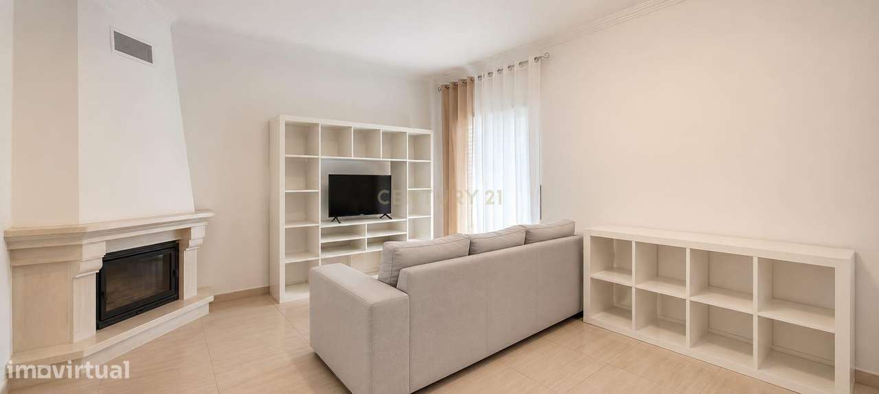 Apartamento T3 com arrecadação / Montijo-3