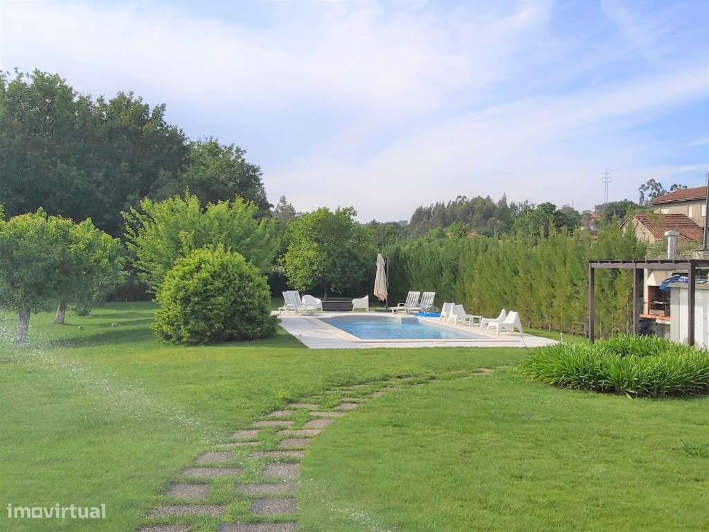 Moradia T5, Jardim e Piscina, Bons acessos ao centro do Porto, Priv... - Grande imagem: 5/31