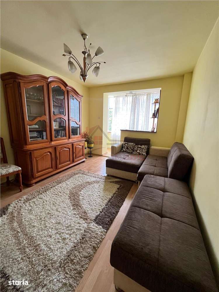 Apartament 4 Camere - 2 bai - 3 Balcoane - Tatarasi Dispecer - Imagine principală: 2/10