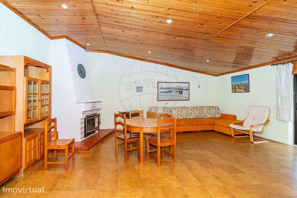 Moradia T4 para venda-6