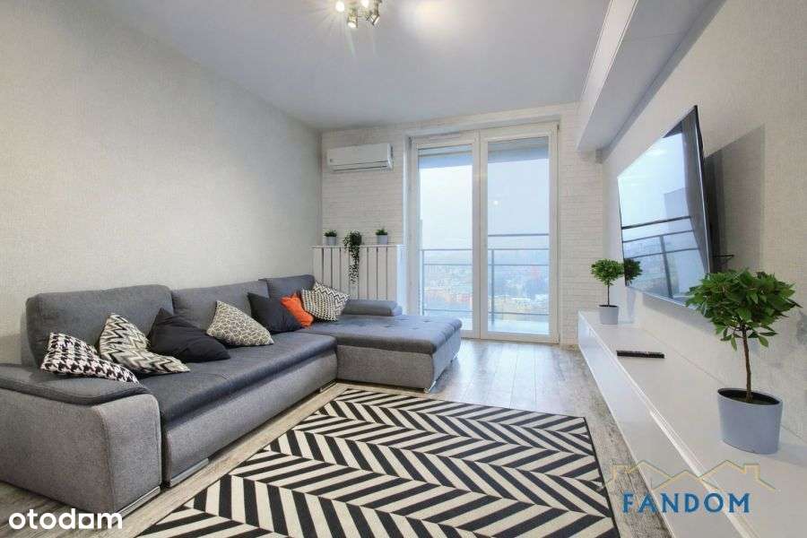 3 pokoje 55 m2 + Taras | Ul. Lubelska, Skyres-0