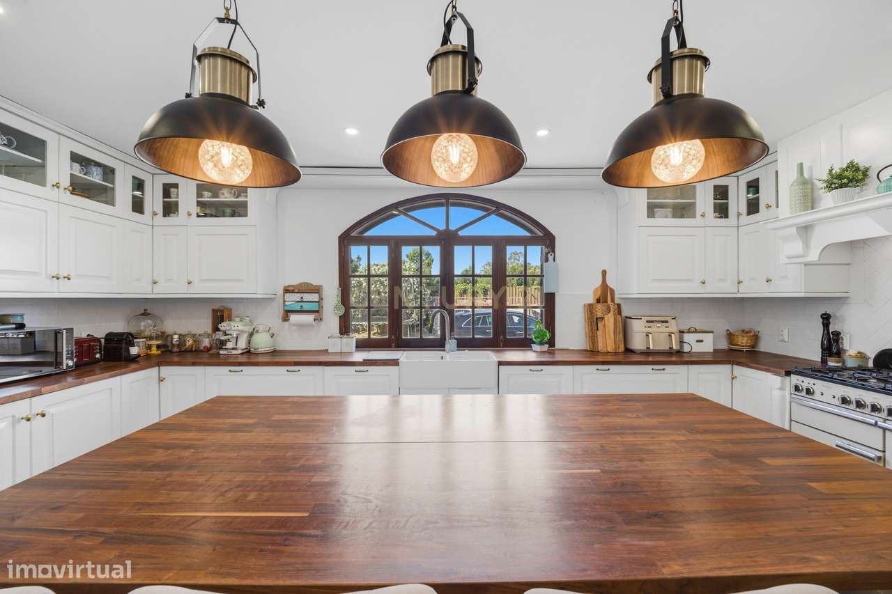 Quinta de Charme em Palmela – Renovada, Espaçosa e Pronta a Viver-9