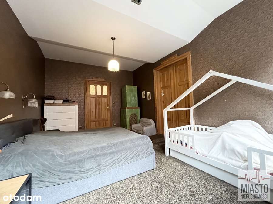 I piętro - 4 pokoje  -2 balkony-6