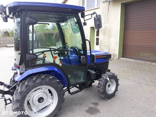 Farmtrac 26 4 WD - 4