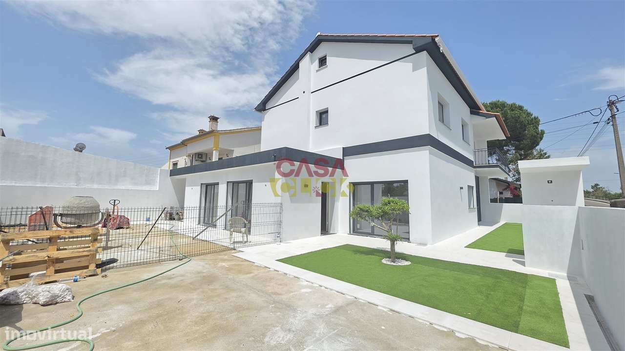 Moradia T3 Venda em Nossa Senhora de Fátima,Entroncamento-0