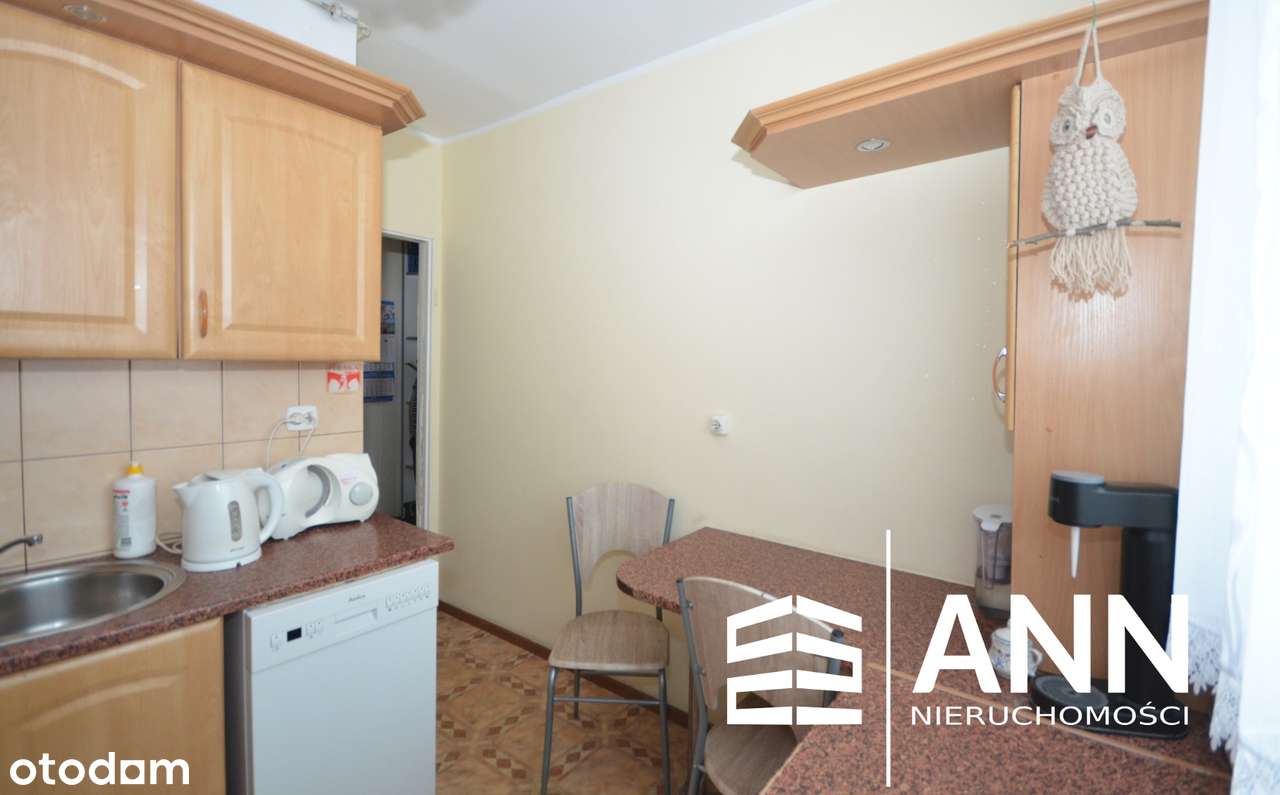 Trzypokojowe mieszkanie z balkonem w Bytom Szombierki-10