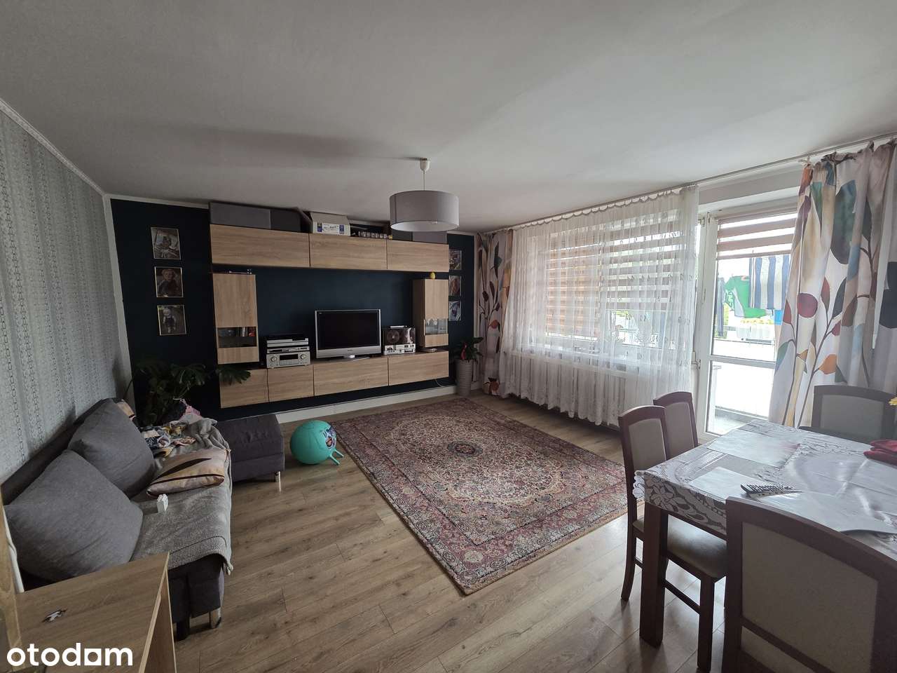 Żerniki - 4 pokoje, ogródek, garaż, do własnej aranżacji-1