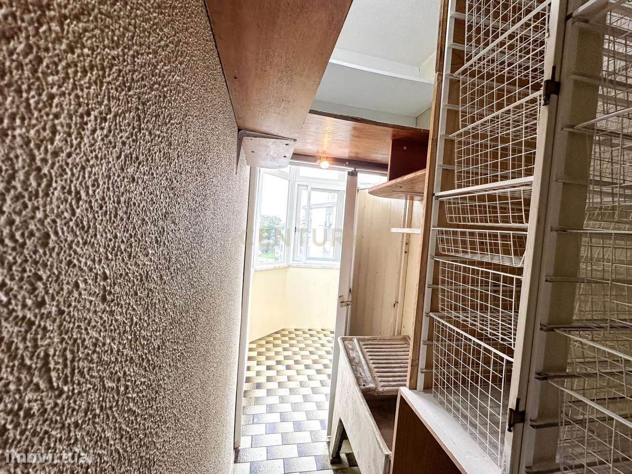 Apartamento T2 com Vista Panorâmica em Amora, Seixal-25