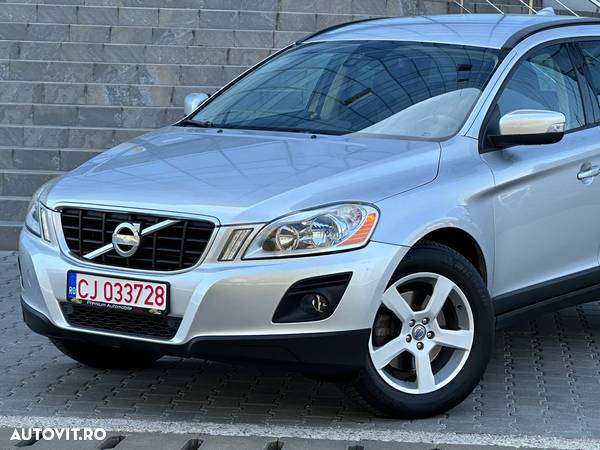 Volvo XC 60 2.4D AWD Summum - 14