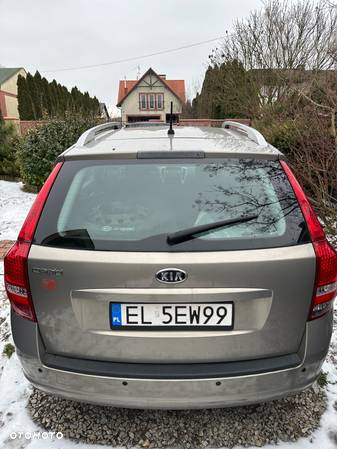 Kia Ceed - 3