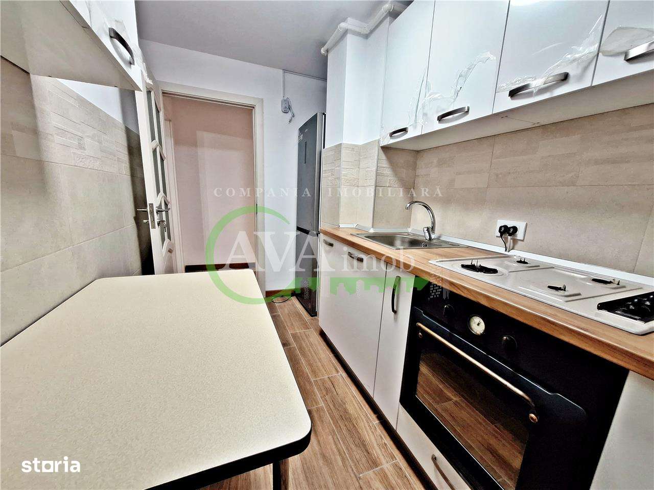 Apartament 2 camere semidecomandat | Etaj 3 | Renovat 2025, Zona Centr - Imagine principală: 4/8