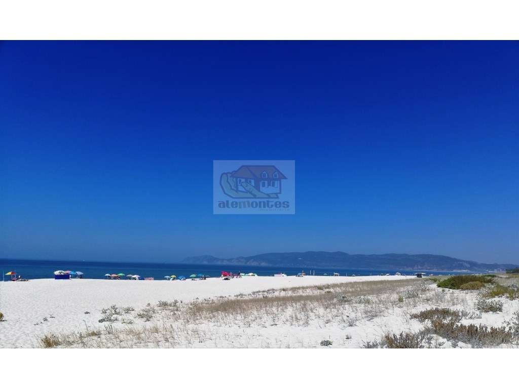 Moradia com piscina PROJECTO CHAVE na MÃO-6