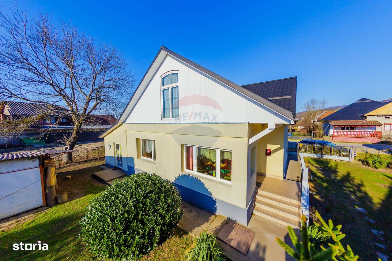 DE VANZARE Oportunitate rară proprietate cu 2 case zona Ulmeni - Imagine principală: 4/20