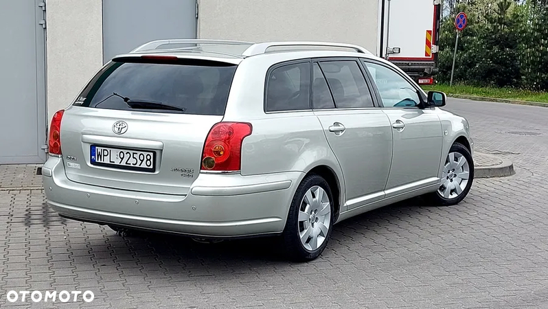 Toyota Avensis 2.0 D-4D Luna - 10