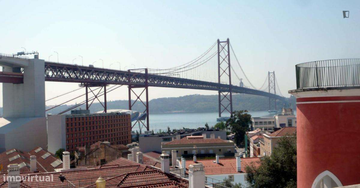 Quarto - localizado em Alcântara Lisbon - Grande imagem: 2/10