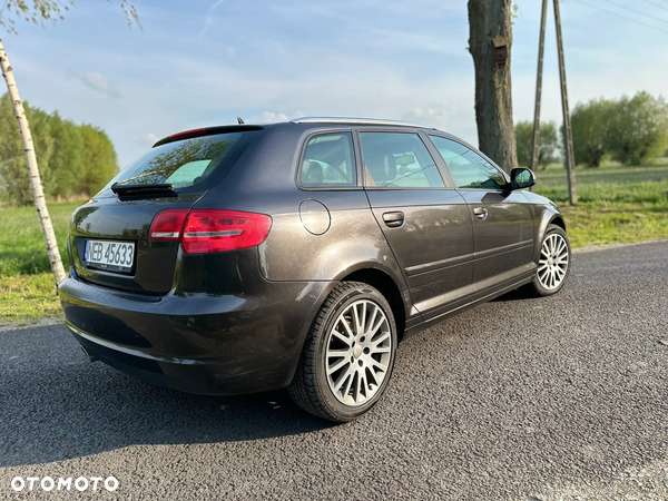 Audi A3 2.0 TDI Ambiente - 6