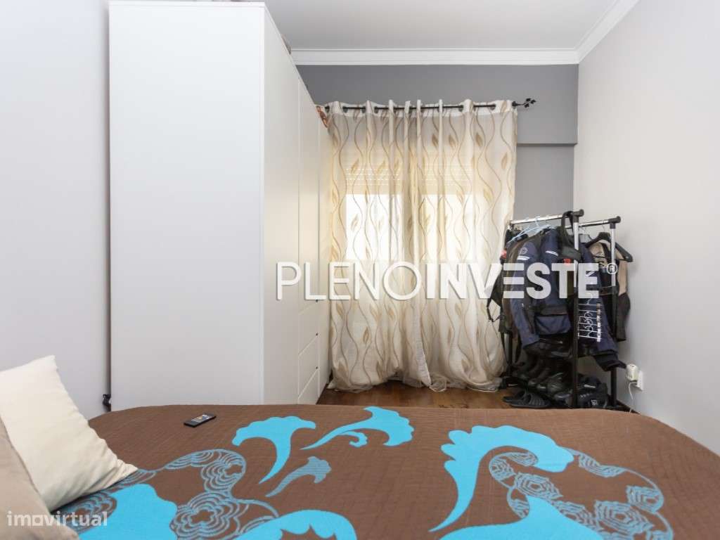 Apartamento T2 junto à estação dos Foros de Amora-17