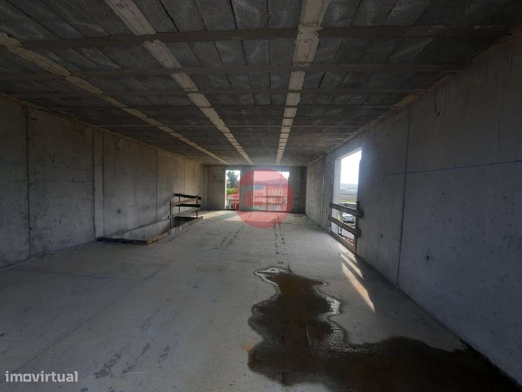 Moradia T3 , em fase de construção em Macieira de Rates - Grande imagem: 5/8