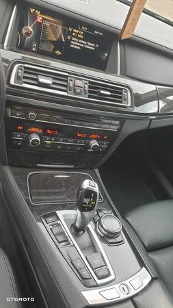 BMW Seria 7 740d xDrive - 30