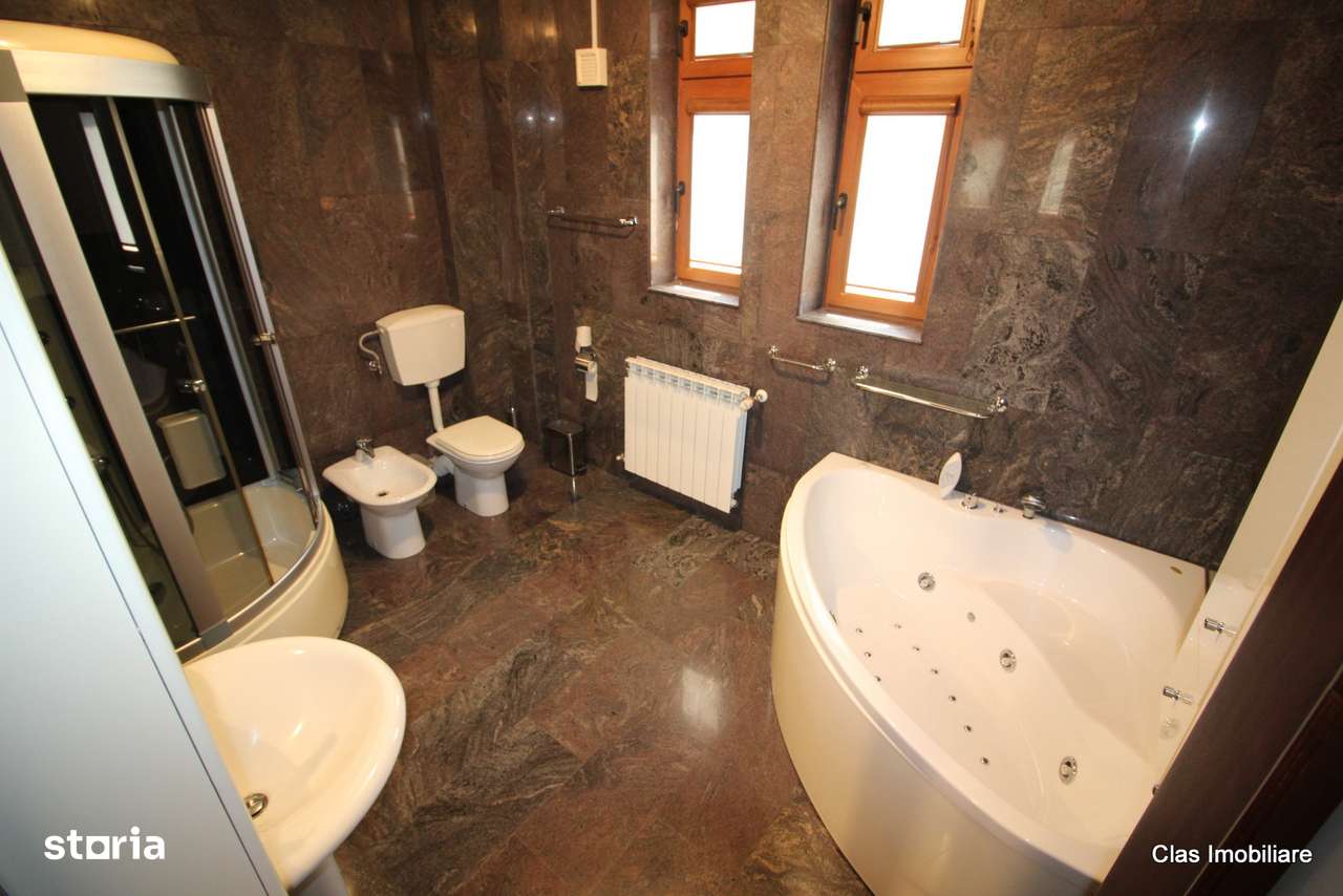 Casa cu finisaje de lux Zona Rezidentiala !!-19