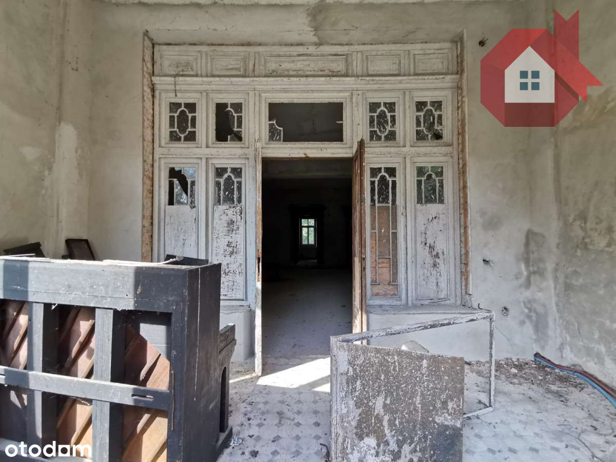 Dwór w Lubiatowie – historyczna rezydencja-10