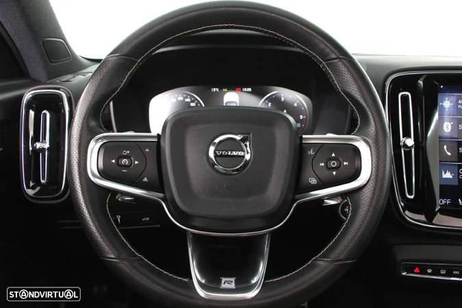 Volvo XC 40 2.0 D4 R-Design AWD - 18