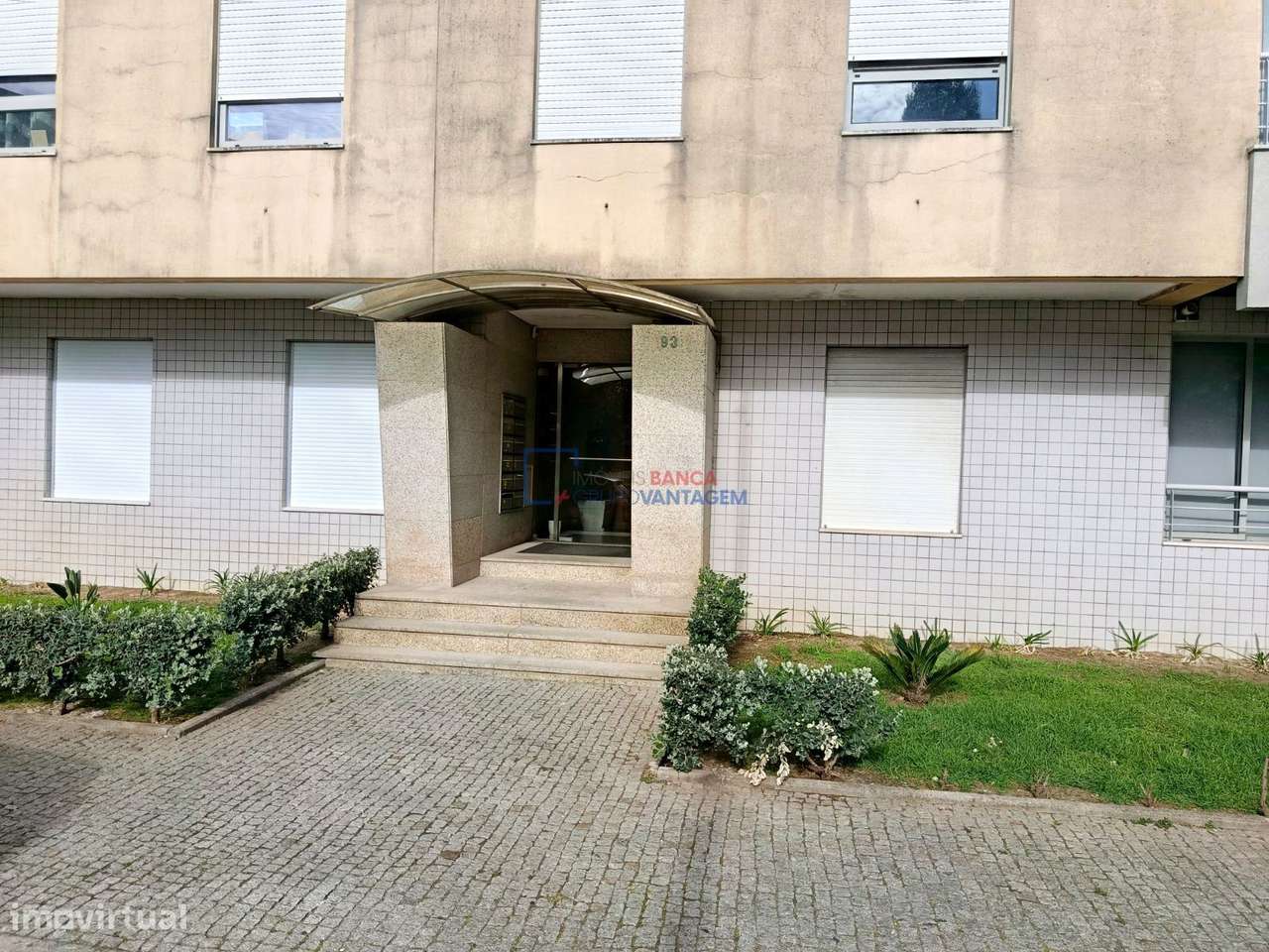 Apartamento T2 com varanda e garagem em S. Pedro da Afurada, V.N.Gaia - Grande imagem: 4/28