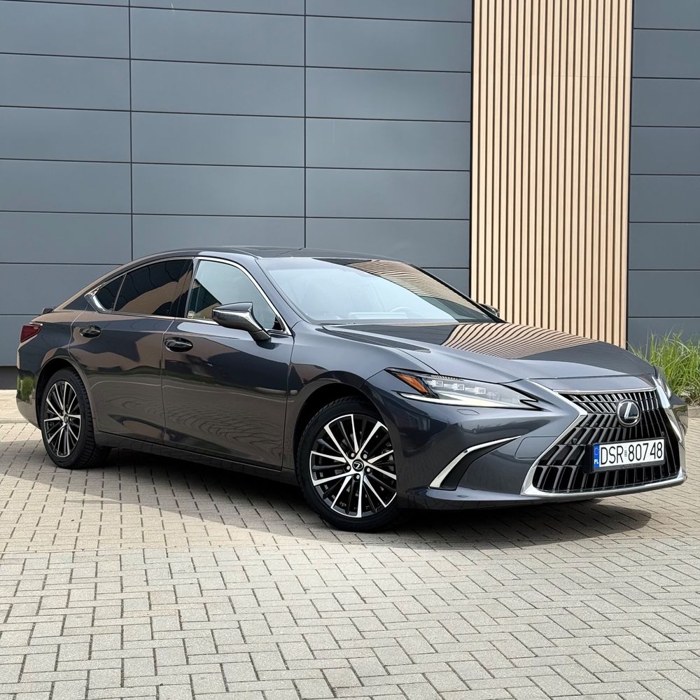 Lexus ES 300h Prestige 2023