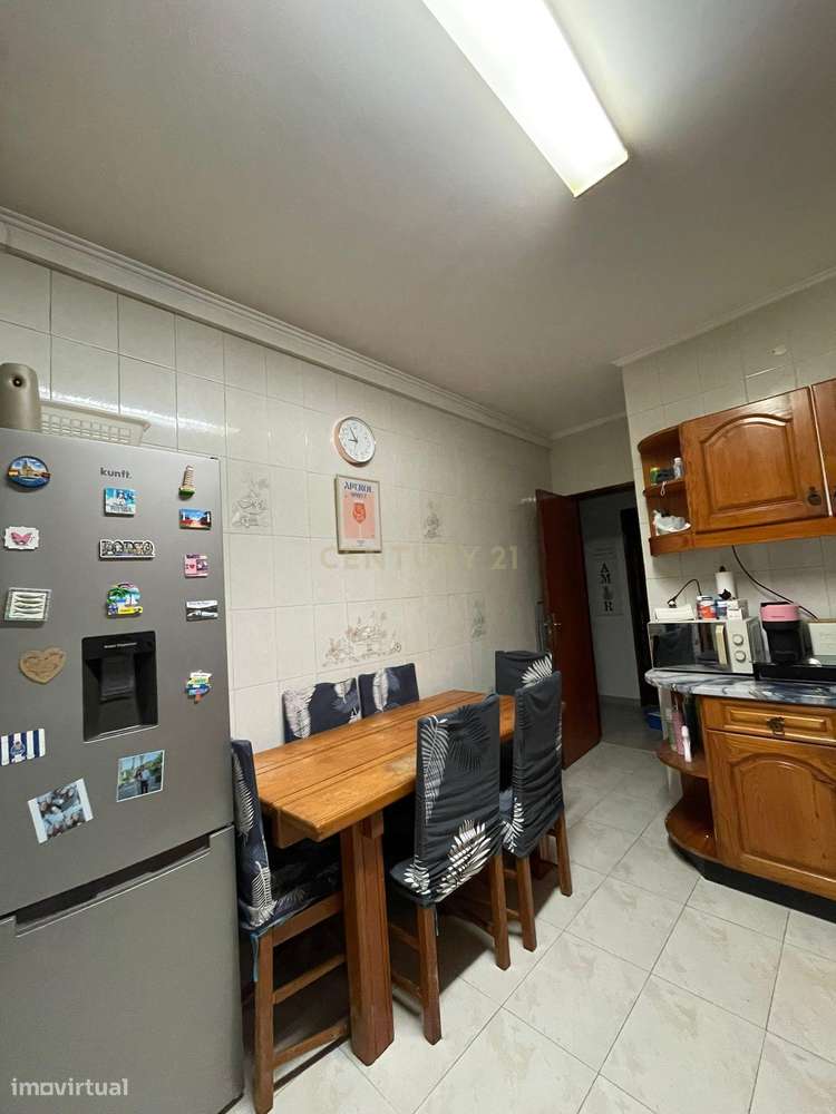 Apartamento T1 ( + 1) em Queluz com vista Panorâmica-6