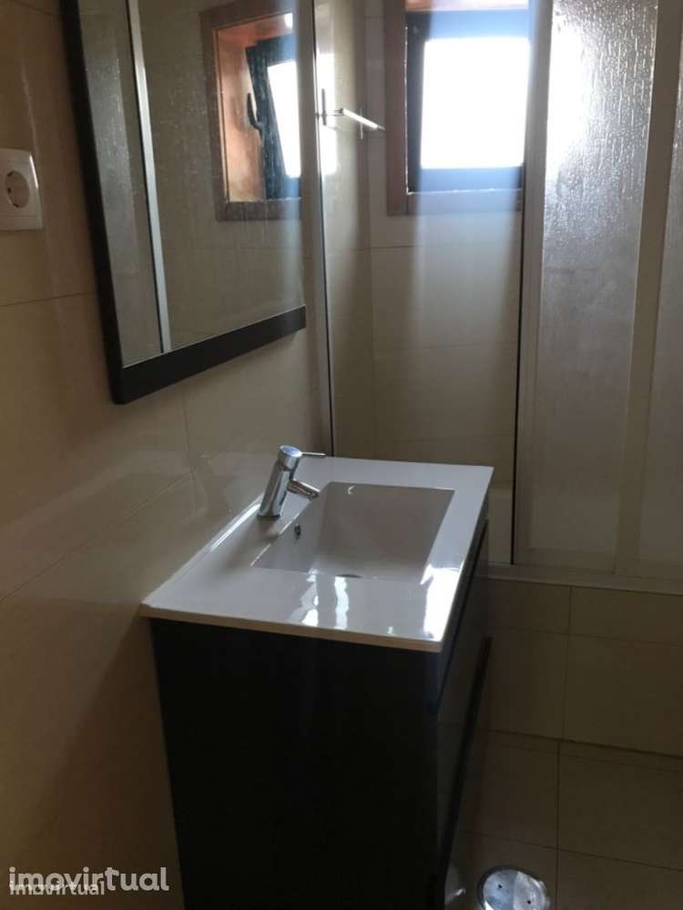 T2 com terraço a 2km Pingo doce Santa Maria da Feira - Grande imagem: 4/6