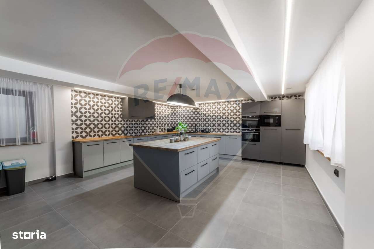 Vanzare 2 Cabane Lux Muntele Baisorii,  Afacere la cheie, Prosumator-10