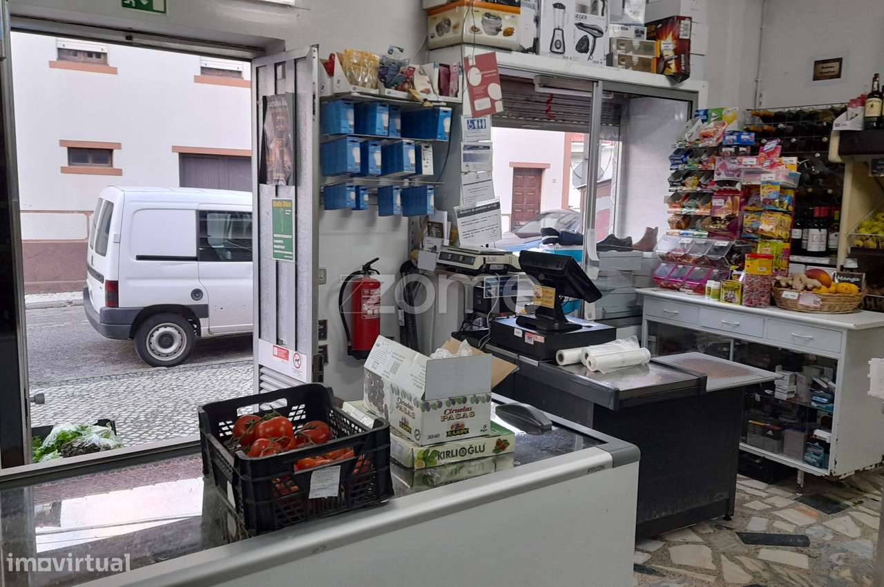TRESPASSE Mini Mercado com Café/Restaurante em Canelas - Grande imagem: 4/38