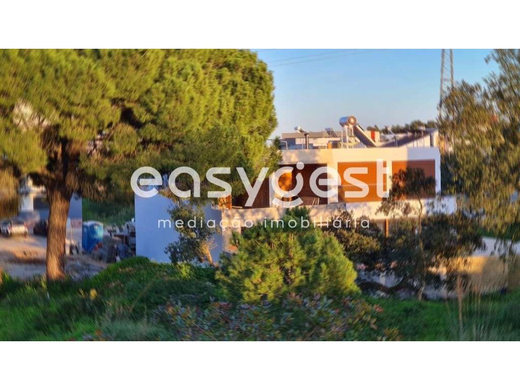 Terreno Quinta da Amizade com projeto aprovado para Moradia T3 - Grande imagem: 3/15