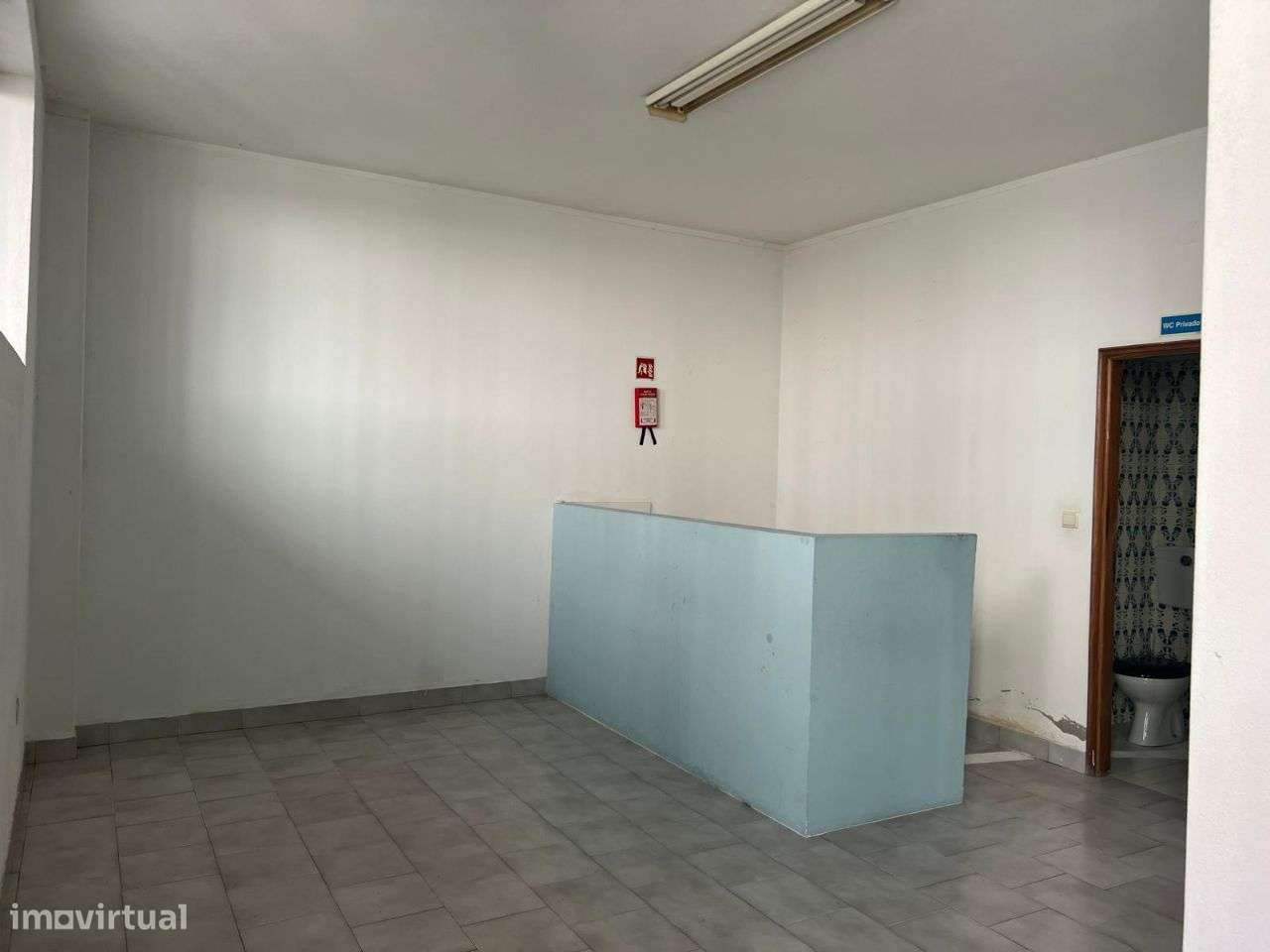 Arrendamento Loja bem situada Aver-o-mar-6