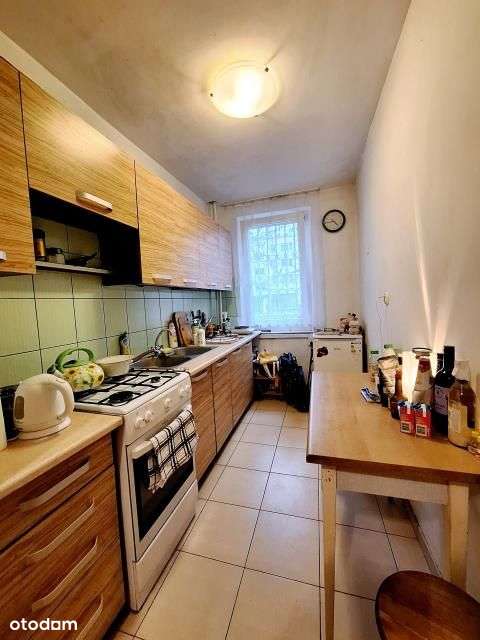 2 pokoje z dużym ogródkiem przy stacji M Lazurowa-4