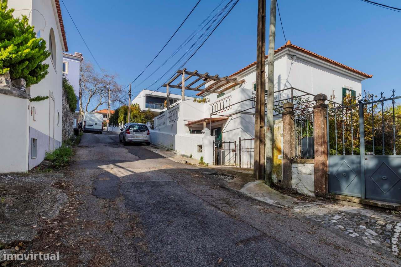 Apartamento T3+1 com Terraço e 3 Wcs em Galamares, Sintra-46