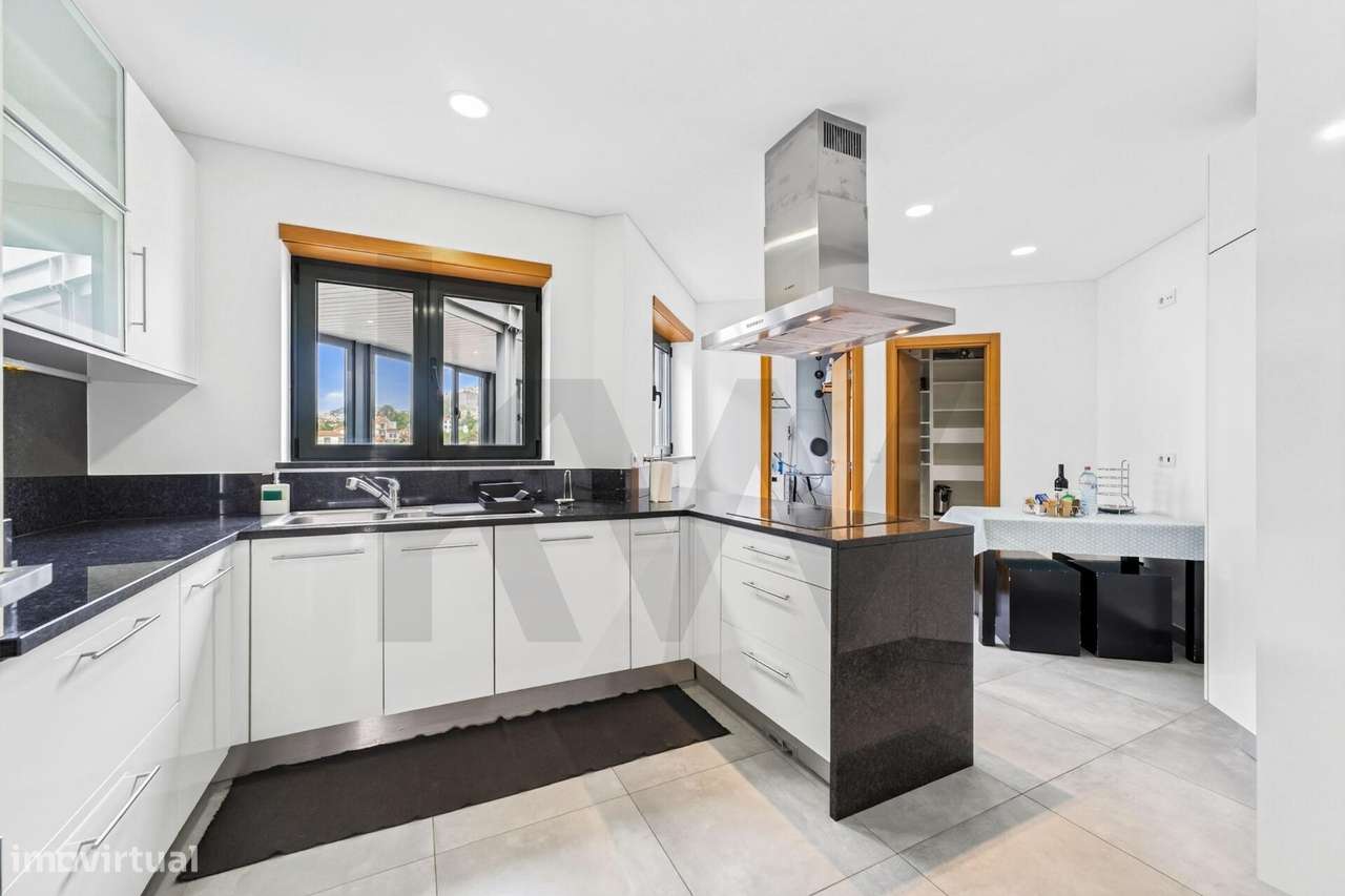 Apartamento T3 de Excelência com Licença de Alojamento Local | Rua 5 d-9