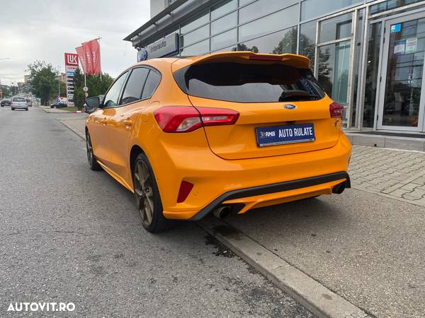 Ford Focus 2.3 EcoBoost ST X - 11