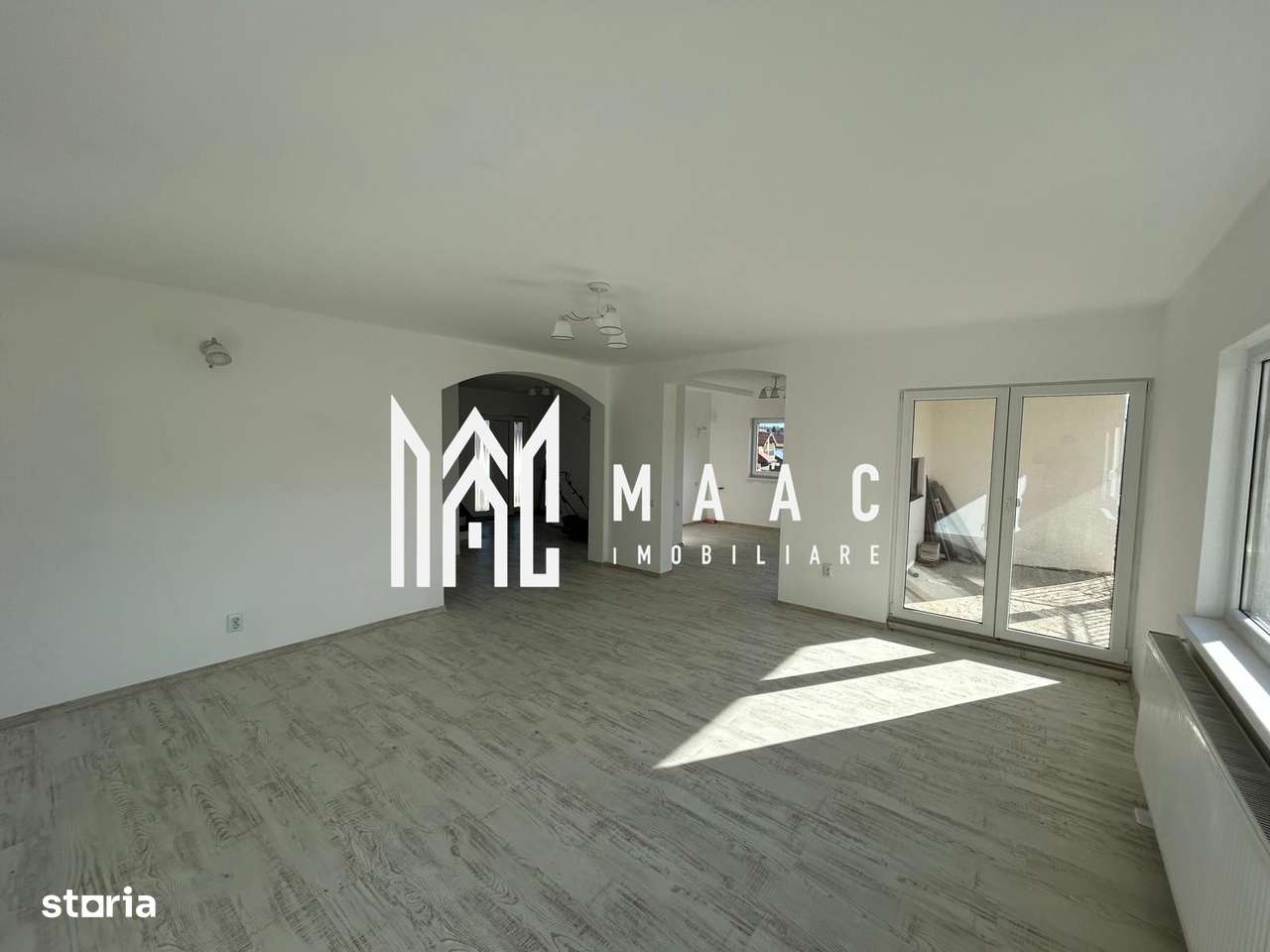 Duplex 4 camere I Acces auto - Curte 370 mp I Cisnădie - Imagine principală: 4/19