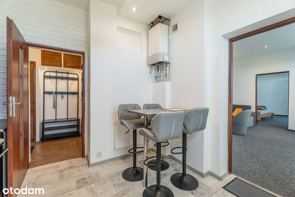 Nowa niższa cena 2 pokoje oddzielna kuchnia, garaż-4