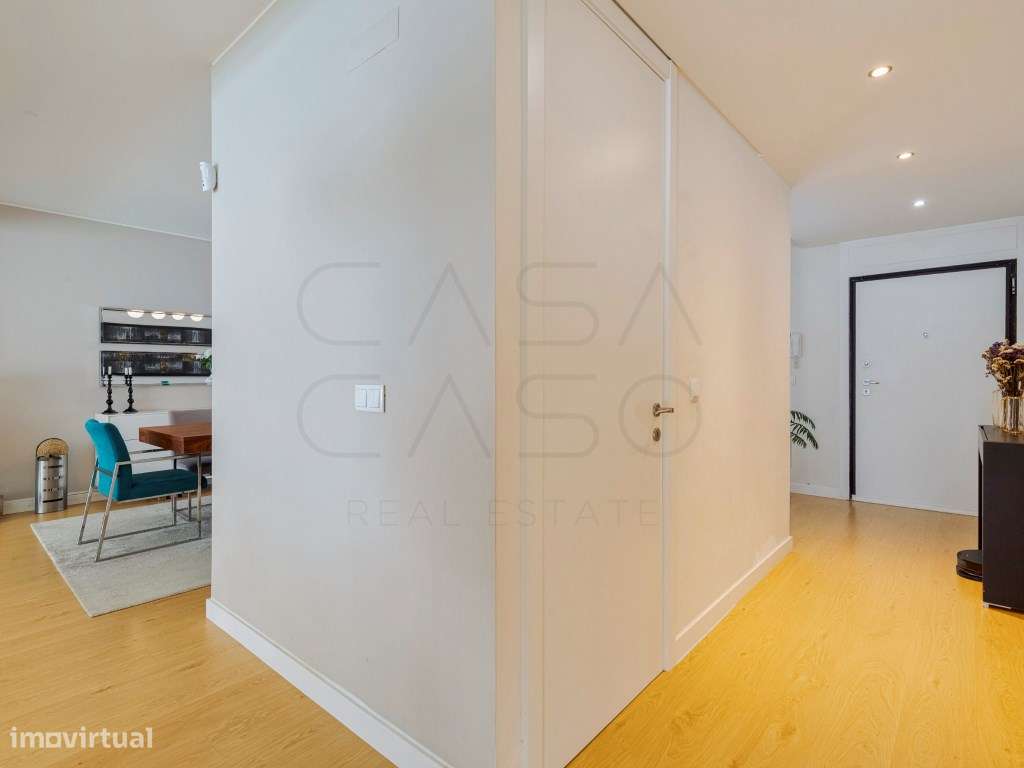 Exclusiva Moradia T4 com garagem, piscina e jacuzzi, rodeada por na...-6