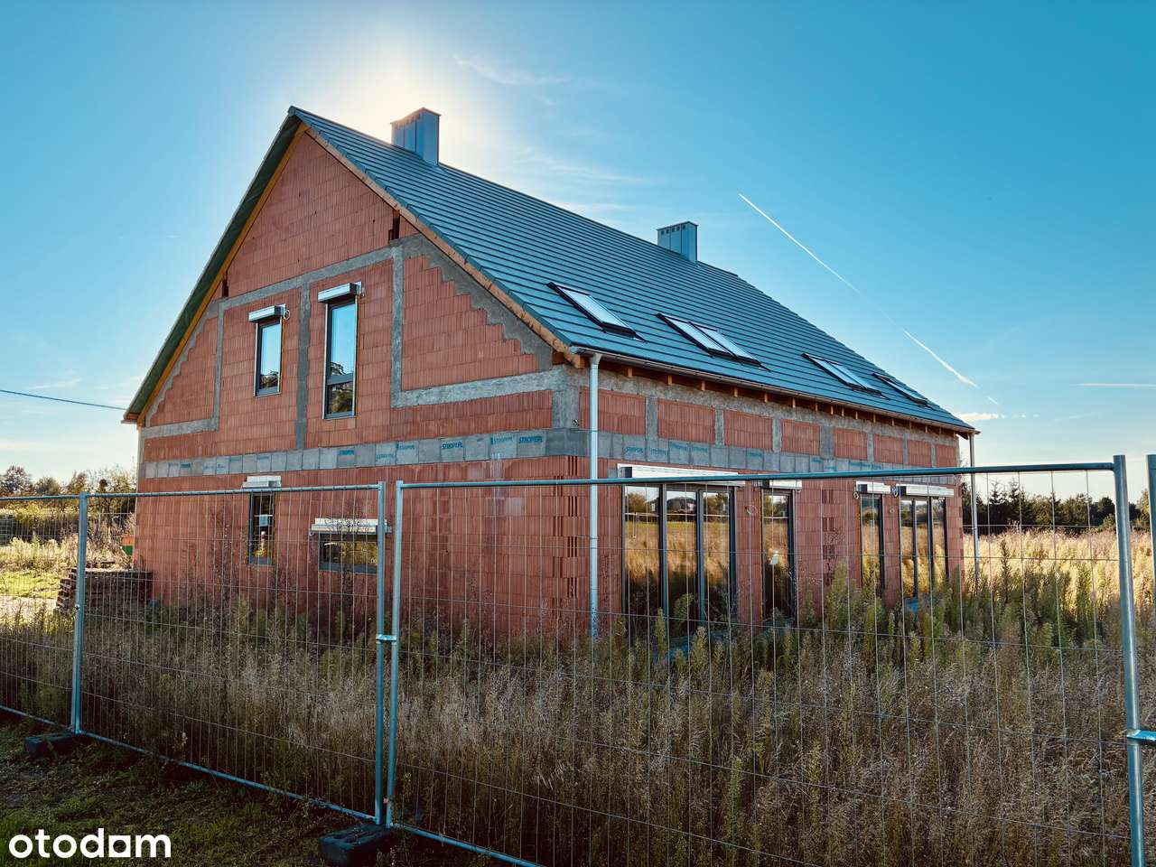 Nowoczesny dom blisko lasu i jeziora.-8